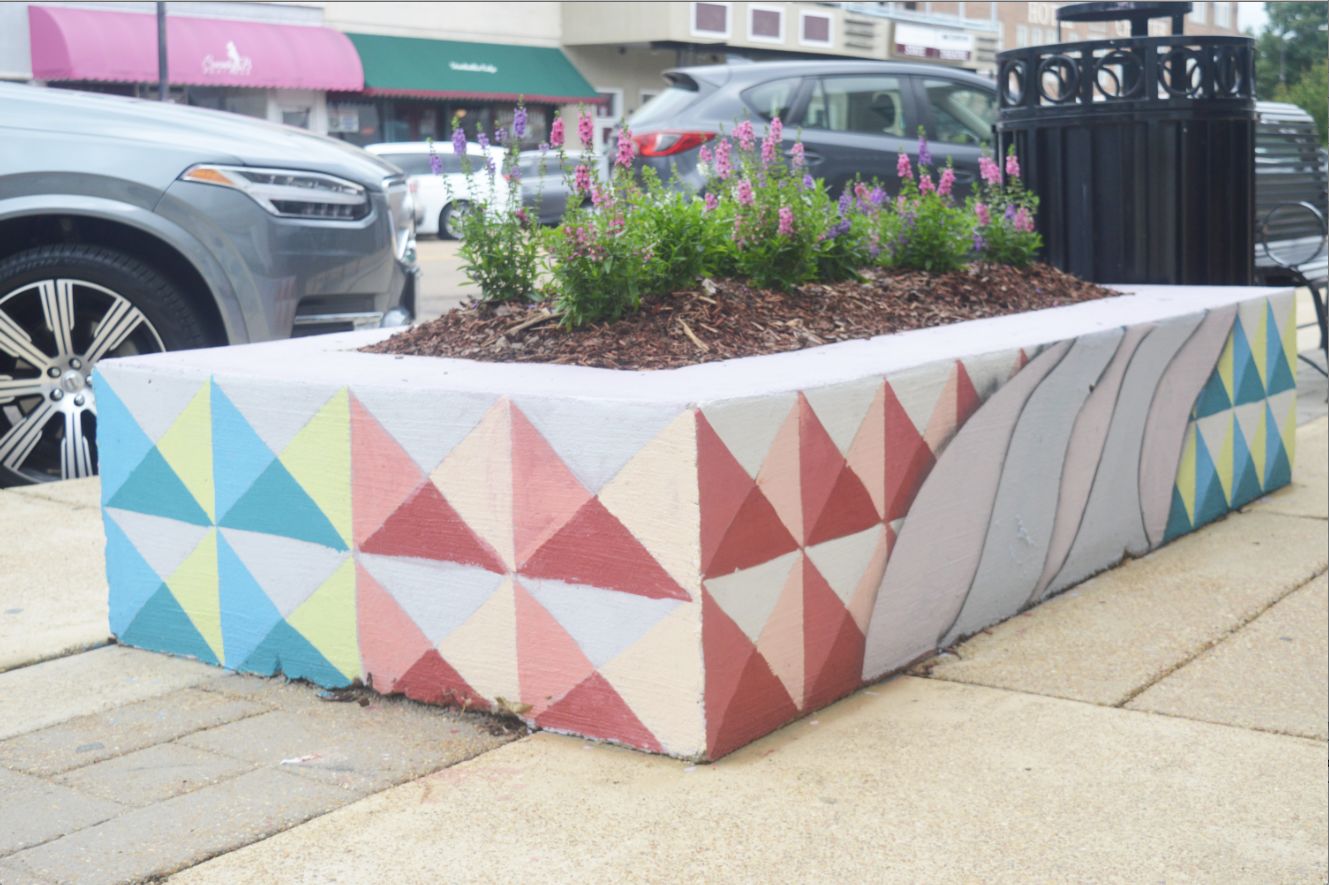DOWNTOWN PLANTER